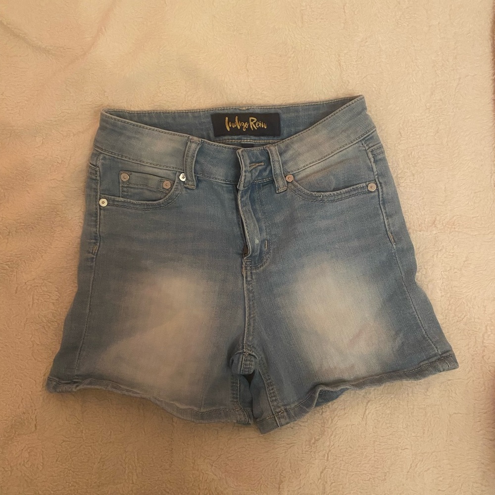 Light wash jean shorts